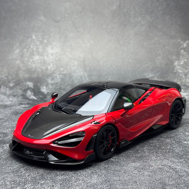 HPD McLaren 765LT Red 1:18 Diecast Model Car - detailed collector display model