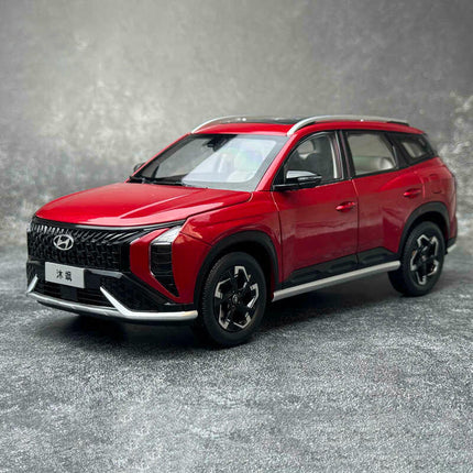Original Manufacturer Hyundai MUFASA ix35 2023 Silver Metallic 1:18 Diecast Model Car - detailed collector display model