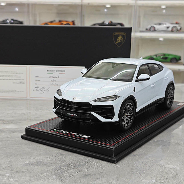 https://cdn.shopify.com/s/files/1/0595/1507/6682/files/SKU01__LAMBO061B.jpg?v=1774513414