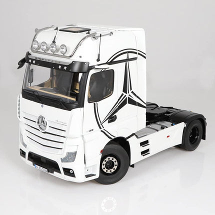 NZG Mercedes-Benz Actros GigaSpace 4x2 Truck Gold Logo 1:18 Diecast Model Truck - studio product photo of the scale model