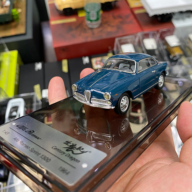 Century Dragon Elfa 1300 Elfa 1600 1:43 Diecast Model Car - detailed collector display model