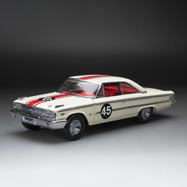 Sun Star 1963 Ford Galaxie 500XL 1:18 Diecast Model Car - studio product photo of the scale model