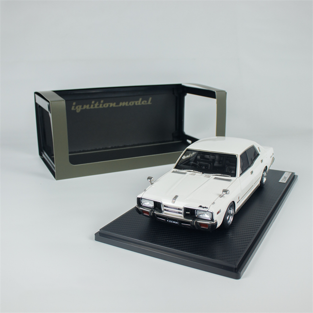 Ignition Model Nissan Cedric Brougham 330 Gloria 1:18 Resin Model Car - detailed collector display model