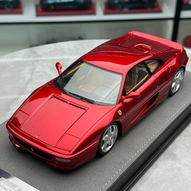 V8 Model Ferrari F355 1:18 Resin Model Car - studio product photo of the scale model