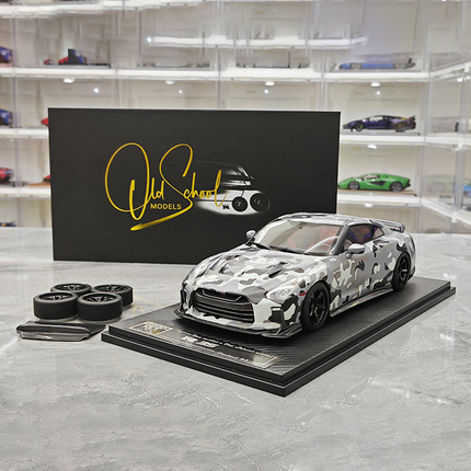 One Model Nissan GT-R R35 1:18 Resin Model Car - premium collector scale model