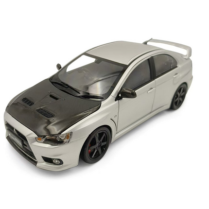 VIAT MODEL Mitsubishi Lancer Evolution X TE37 Carbon Cover 1:18 Diecast Model Car - studio product photo of the scale model