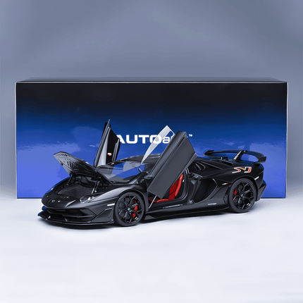 AutoArt Lamborghini Aventador SVJ Black 1:18 Diecast Model Car - collector edition scale model