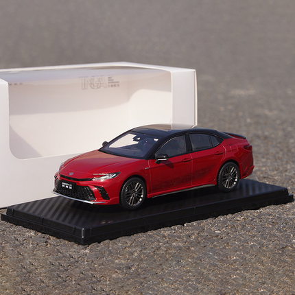 Original Manufacturer Toyota Camry XSE 2024 (9th Gen) 1:30 Diecast Model Car - fine detailed model replica