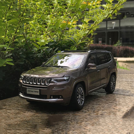 YX Car Model Jeep Grand Commander Blue 1:18 Diecast Model Car - fine detailed model replica