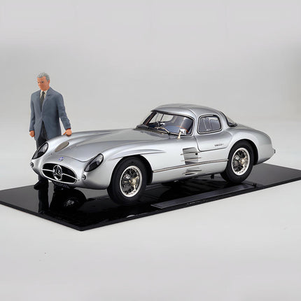 CMC Mercedes-Benz 300 SLR Uhlenhaut Coupe 1955 Silver M-246 1:18 Diecast Model Car - detailed collector display model