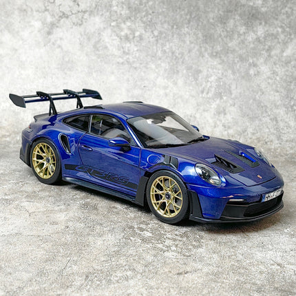 Norev Porsche 911 992 GT3 RS 2022 1:18 Diecast Model Car - collectible scale model car