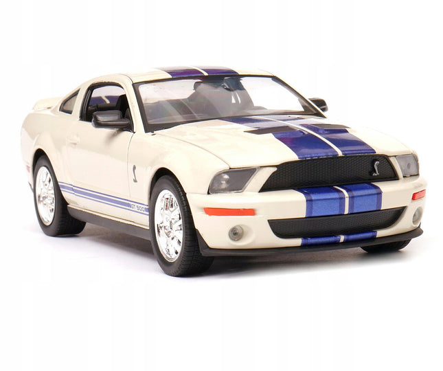 Shelby Cobra GT500 1967 Wimbledon White Welly 1:24 22415 Diecast Model with Custom Plates
