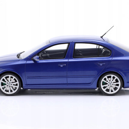 Skoda Octavia RS 2.0 TFSi 2006 Race Blue Metallic Otto Mobile 1:18 OT478 With Custom Plates