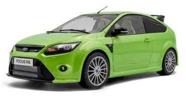 Green Ford Focus RS diecast model car 1:18 scale with detailed features, sporty design