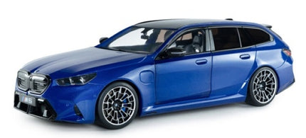 1:18 scale blue diecast model car wagon with sport rims and detailed exterior