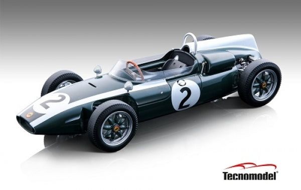 1:18 scale classic green Formula 1 diecast model car with number 2 on doors and hood