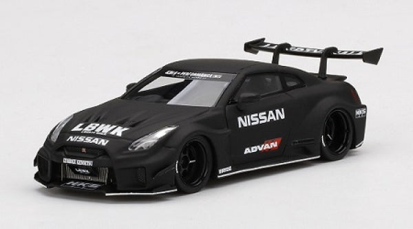 1:18 scale diecast Nissan GT-R black model car with wide body kit and racing decals