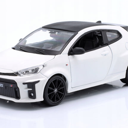 https://a.allegroimg.com/original/111d59/c2596c05448e87cb12db9d1c5530/Toyota-GR-Yaris-2021-White-Maisto-1-24-Bialy-Metalowy-Model-Samochodu-32909