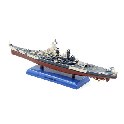 https://cdn.shopify.com/s/files/1/0567/1364/2151/products/USS-Iowa-BB-61-Battleship-1-1000-Scale-Diecast-Model-5.jpg?v=1670522557