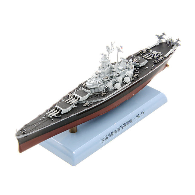 https://cdn.shopify.com/s/files/1/0567/1364/2151/products/USS-Massachusetts-BB-59-Battleship-1-1000-Scale-Diecast-Model.jpg?v=1670524148