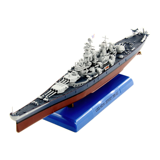 https://cdn.shopify.com/s/files/1/0567/1364/2151/products/USS-New-Jersey-BB-62-Battleship-1-1000-Scale-Diecast-Model-4.jpg?v=1670523221