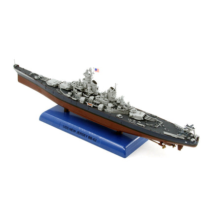 https://cdn.shopify.com/s/files/1/0567/1364/2151/products/USS-New-Jersey-BB-62-Battleship-1-1000-Scale-Diecast-Model-6.jpg?v=1670523227