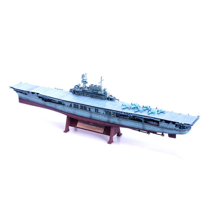 https://cdn.shopify.com/s/files/1/0567/1364/2151/products/USS-Yorktown-CV-5-Aircraft-Carrier-1-1000-Scale-Diecast-Model-1.jpg?v=1671603126
