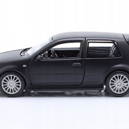 https://a.allegroimg.com/original/11e280/c2b32124401bb45fbf74e7df6c70/Volkswagen-VW-Golf-4-Mk4-IV-R32-2002-Maisto-1-24-Czarny-Model-Samochodu-Kod-producenta-31290