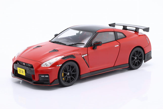 https://automodele.eu/environment/cache/images/productGfx_746815_0_0/WB124231-Nissan-GT-R-R35-Nismo-Coupe-2021-Red-WhiteBox-124.jpg