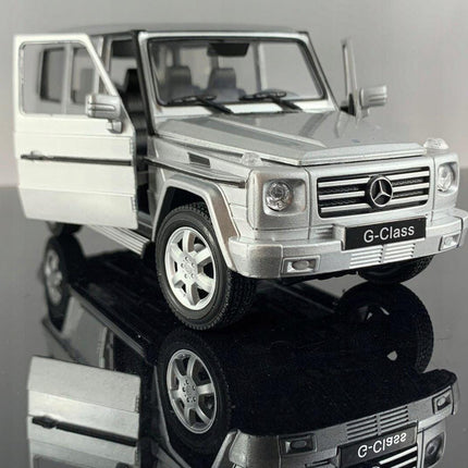 Welly 1:24 Mercedes-Benz G-Class Diecast Car Model