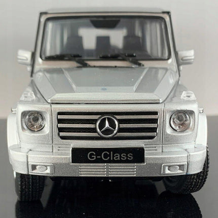 Welly 1:24 Mercedes-Benz G-Class Diecast Car Model