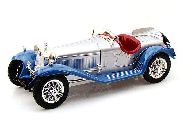 Bburago 1:18 Alfa Romeo 8C 2300 Spider Turing Blue and Silver Diecast - studio product photo of the scale model