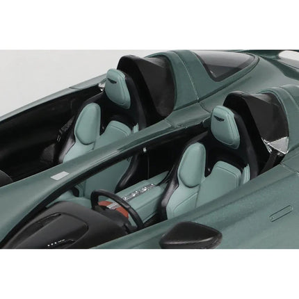 https://cdn.shopify.com/s/files/1/0504/9925/6496/files/aston-martin-v12-speedster-green-metallic-118-model-car-by-gt-spirit-560729.jpg?v=1748403644