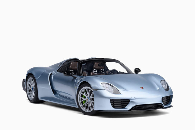 https://www.mydiecastcars.com/wp-content/uploads/2024/09/autoart-Porsche-918-Spyder3.jpg