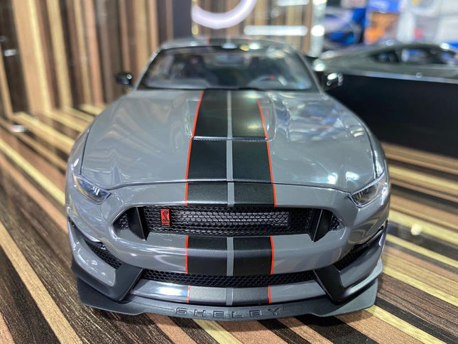 AutoArt Ford Mustang Shelby GT500 Grey 1:18 Diecast Model Car - studio product photo of the scale model