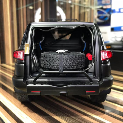 AutoArt Toyota FJ Cruiser Black 1:18 Diecast Model Car - collectible scale model car