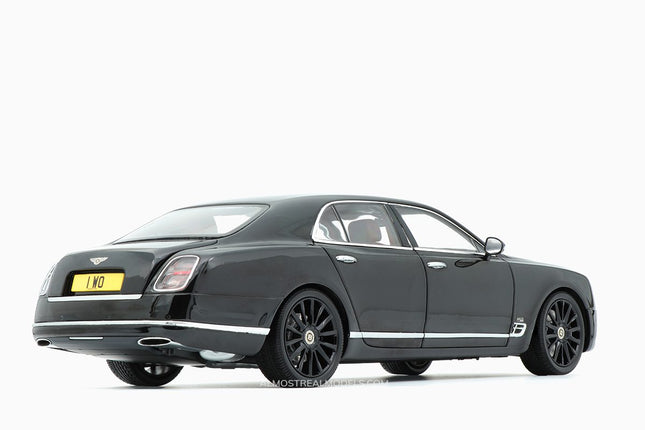 https://www.mydiecastcars.com/wp-content/uploads/2019/08/bentley-mulsanne-black-2-web.jpg