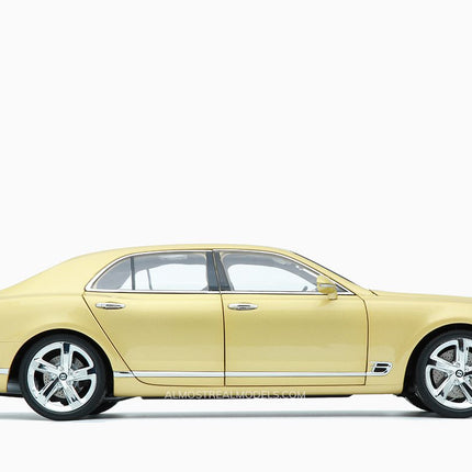 https://www.mydiecastcars.com/wp-content/uploads/2019/06/bentley-mulsanne-julep-yellow-3-almost-real.jpg