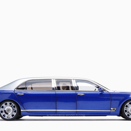 https://www.mydiecastcars.com/wp-content/uploads/2020/05/bentley-mulsanne-limousine-blue-silver-3w.jpg
