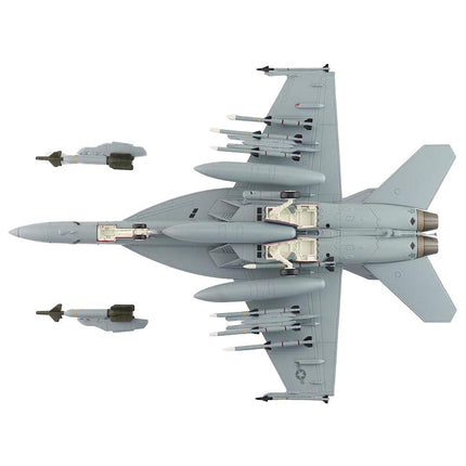 https://cdn.shopify.com/s/files/1/0504/9925/6496/files/boeing-fa-18e-super-hornet-fighter-aircraft-dagger-united-states-navy-air-power-series-172-diecast-model-by-hobby-master-856213.jpg?v=1756086967