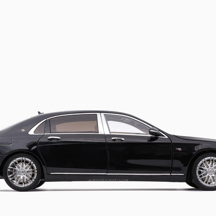https://www.mydiecastcars.com/wp-content/uploads/2020/01/brabus-900-mercedes-black-1w.jpg