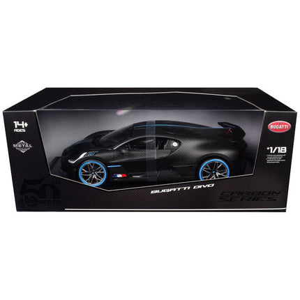 https://cdn.shopify.com/s/files/1/0504/9925/6496/files/bugatti-divo-carbon-fiber-with-blue-accents-carbon-series-bburago-50th-anniversary-118-diecast-model-car-by-bburago-969452.jpg?v=1748403382