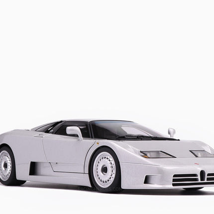 https://www.mydiecastcars.com/wp-content/uploads/2021/05/bugatti-eb110-autoart-1w.jpg
