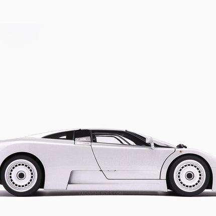 https://www.mydiecastcars.com/wp-content/uploads/2021/05/bugatti-eb110-autoart-3w.jpg