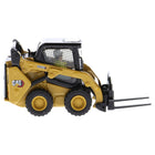 https://cdn.shopify.com/s/files/1/0504/9925/6496/products/cat-caterpillar-242d3-wheeled-skid-steer-loader-with-work-tools-and-operator-yellow-high-line-series-150-diecast-model-by-diecast-masters-132446.jpg?v=1748421110