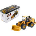 https://cdn.shopify.com/s/files/1/0504/9925/6496/products/cat-caterpillar-966m-wheel-loader-with-operator-high-line-series-187-ho-scale-diecast-model-by-diecast-masters-553032.jpg?v=1748421208