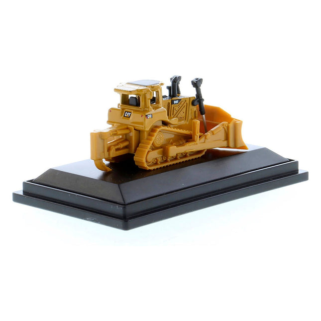 https://cdn.shopify.com/s/files/1/0504/9925/6496/products/cat-caterpillar-d8t-track-type-tractor-yellow-micro-constructor-series-diecast-model-by-diecast-masters-770880.jpg?v=1748421117