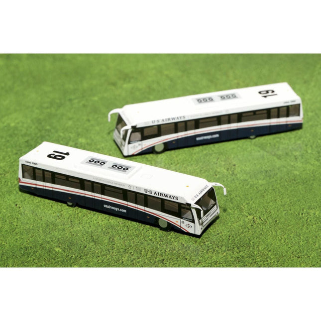 https://cdn.shopify.com/s/files/1/0504/9925/6496/products/cobus-3000-passenger-bus-white-and-blue-us-airways-shuttle-bus-2-piece-set-gemini-200-series-diecast-models-by-geminijets-794101.jpg?v=1748420536