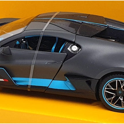 https://www.rmtoys.co.uk/cdn/shop/files/djee5om2qe2_950x441.jpg?v=1738026095