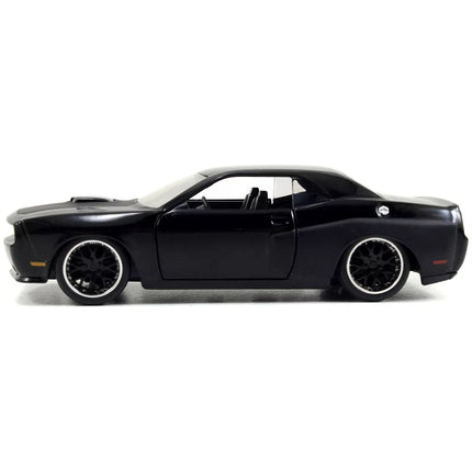 https://cdn.shopify.com/s/files/1/0504/9925/6496/files/doms-dodge-challenger-srt8-black-fast-furious-movie-132-diecast-model-car-by-jada-929201.jpg?v=1748404989